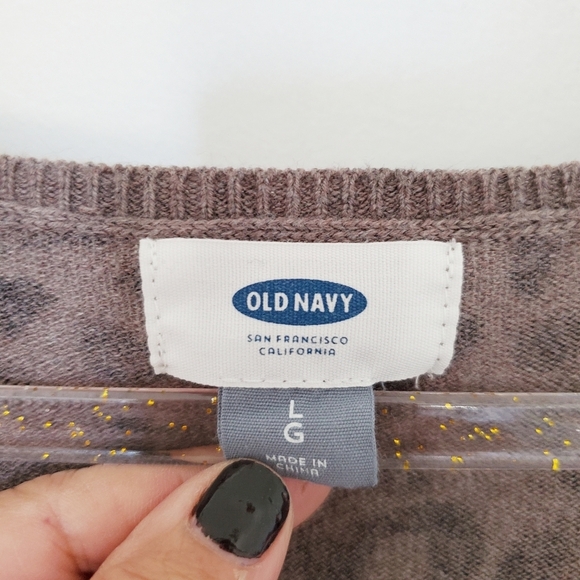 Old Navy sweater cheetah V-Neck Large Long Sleeve Lightweight Loose - Picture 4 of 5